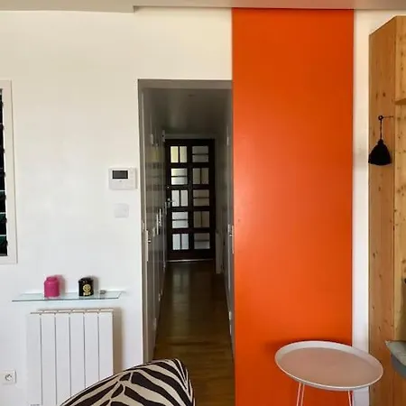 Les Pieds Dans L Eau Apartment