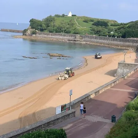 Les Pieds Dans L Eau Apartment *