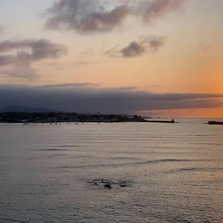 Les Pieds Dans L Eau Apartment *