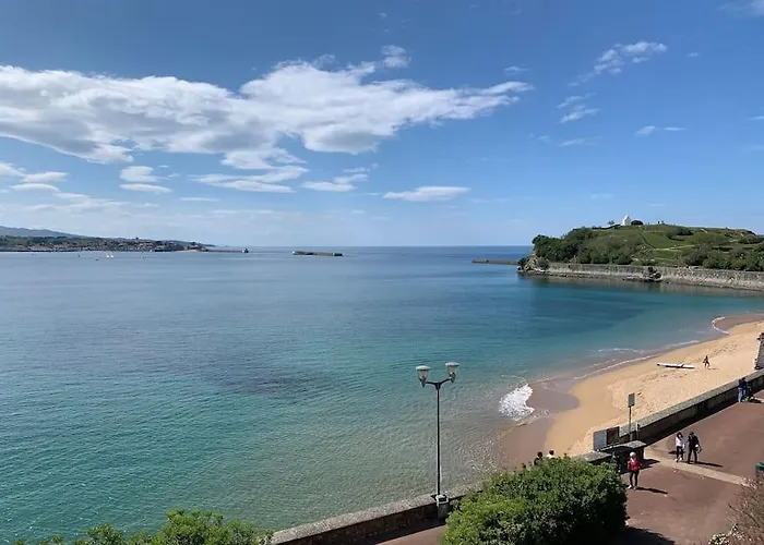 Les Pieds Dans L Eau *